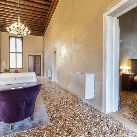 Portego Del Drapier *