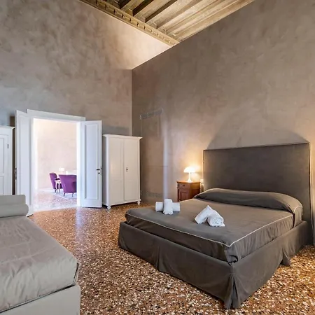 Portego Del Drapier Apartment Venedig
