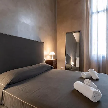 Portego Del Drapier Apartment *