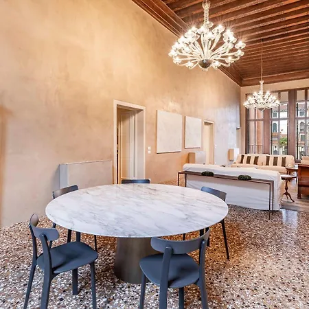 Portego Del Drapier *